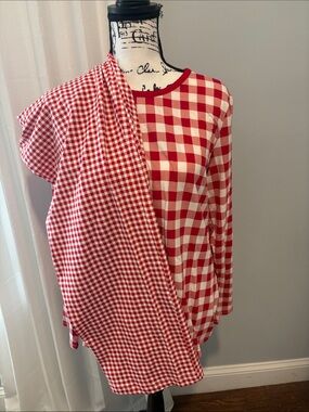 Lands’ End Pj Red and White Gingham/Plaid Top and Bottoms Ser